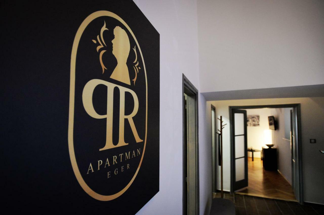 Pr Apartman Eger Esterno foto